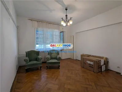 Unirii apartament 7 camere,suprafata utila 198 mp,stare bună - foto 13