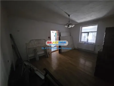 Chitila Triaj Apartament 3 camere 2 bai curte proprie - foto 11