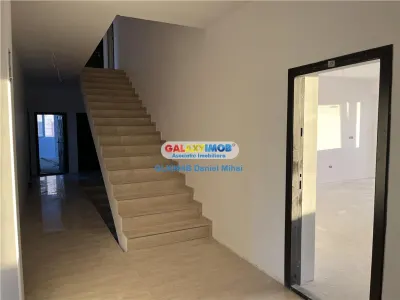 Garsoniera de vanzare 40mp-Leroy Merlin-Bucatarie inchisa - foto 16