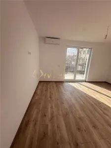 Vanzare apartament 3 camere Giroc - foto 3