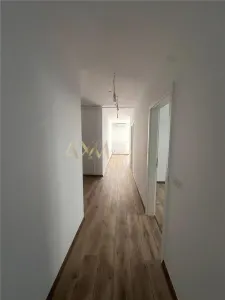 Vanzare apartament 3 camere Giroc - foto 10