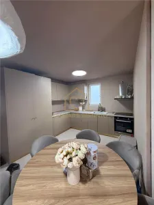 Casa deosebita cu 3 camere 7,5 ari - foto 11