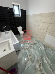 Va puteti muta TOMESTI CASA 4 Camere INCALZIRE IN PARDOSEALA - Iasi