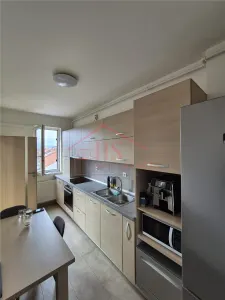 Comision 0% Apartament 2 camere, parcare inclusa, etaj intermediar. Strada Stadionului Floresti - foto 7