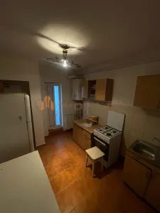 Apartament 3 camere Dacia - Decomandat - foto 3