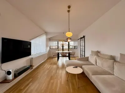 Rafinament clasic completat de confort modern - foto 25