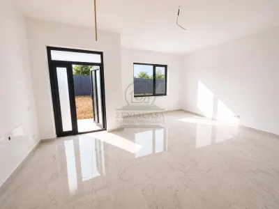 Casa Tomesti Iasi 3 camere / CANALIZARE si ASFALT - Tomesti