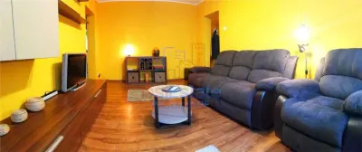 Apartament 3 camere Podu Ros - foto 3
