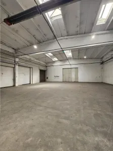 Spatiu Industrial - 1500 mp - Productie - Depozitare - Distributie - foto 15