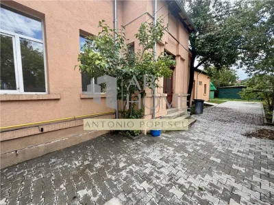 Inchiriere casa 4 camere plus dependinte in Ploiesti, zona ultracentrala - foto 4