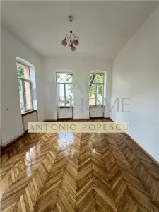 Inchiriere casa 4 camere plus dependinte in Ploiesti, zona ultracentrala - foto 9