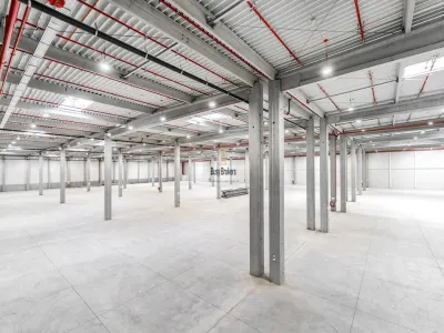 Spatiu Industrial - 8200 mp - Logistica - Depozitare - Distributie - foto 7