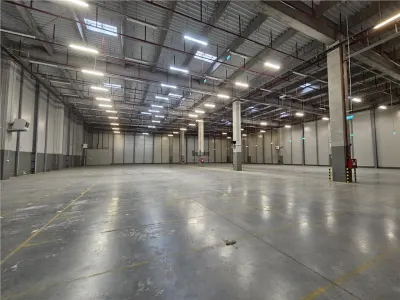 Spatii Industriale - 15000 mp - Logistica - Depozitare - Productie - foto 7