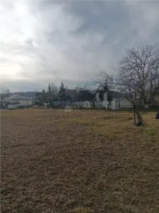 Teren 3500mp Paun Bucium la asfalt cu toate utilitatile - foto 5