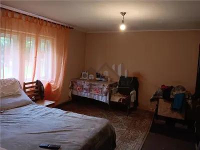 Manta Rosie  Hlincea Casa parter din caramida 81mp si teren 616mp - foto 3