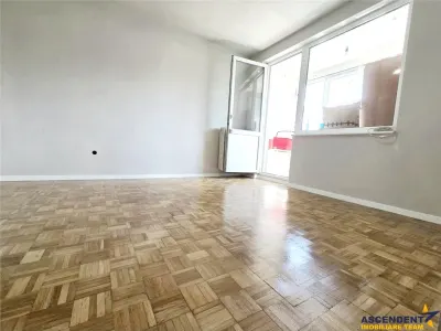 Apartament cu 2 camere, langa Scoala 19, B-dul  Victoriei, Brasov - foto 4