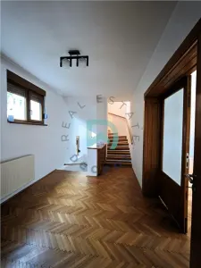 Casa de vanzare,  Centru Vechi Brasov - foto 3