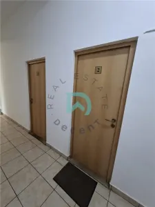 Imobil de închiriat – 18 camere | Ideal pentru muncitori, pensiune sau activități comerciale - foto 5