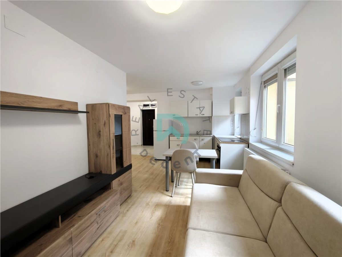 Apartament zona Brasovului Vechi - Brasov