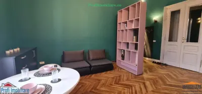 Apartament et.1, luxury class, langa Primarie cu balcon si vedere spre Parc - foto 16