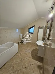 Vilă Individuala 5 camere în Aroneanu, Iași – 160 mp Utili, Teren 786 mp & Anexă Locuibilă - foto 11