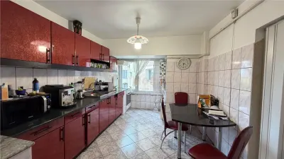 Apartament 4 camere - zona Republicii - foto 3