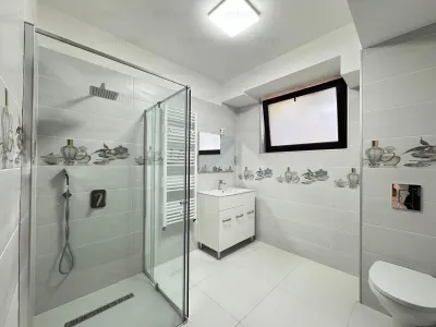 Vanzare apartament 3 camere mobilat si utilat LUX | centrala proprie| loc de parcare-garaj | Pipera - Drumul  Bisericii | - foto 10