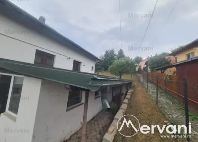 Vila de vanzare in Comarnic - foto 3