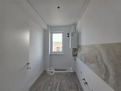 Apartament 2camere Bucium + curte 35mp - foto 4