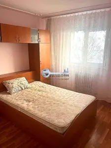 Vanzare Ap. 3 camere,decomandat ,zona Dacia - Iasi