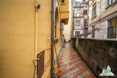 Vila de vanzare  - Zona Victoriei | Pretabil birouri, clinica sau rezidential - foto 24