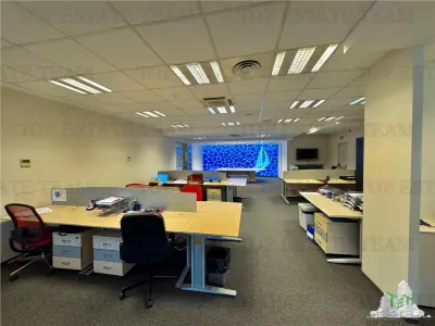 Spatii Office de inchiriat cu vedere panoramica in Sector 6 - foto 7