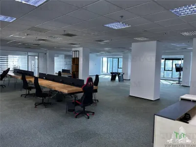 Spatiu de Birouri de 551 mp in Zona Pipera - foto 9