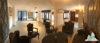 Vila de vanzare cu venit din chirie | Restaurant cu Terasa si 2 Apartamente  | Imobil  renovat  integral | Unirii - Cantemir - foto 5