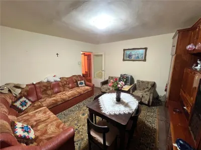 Apartament 3 Camere | Micro 16 | Etaj 3 | str. Astronautilor - Satu Mare