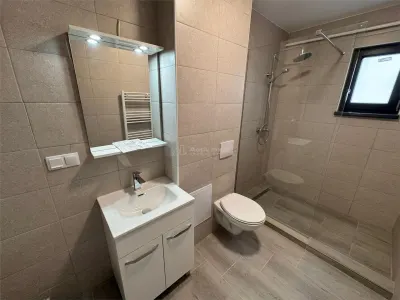 Bocsa Romana, Proiect NOU, 28 de Apartamente cu 2 si 3 Cam., Modernizari Premium. - foto 18