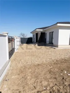 RECO casa moderna 4 camere Cheriu - foto 6