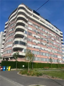 RECO Apartament 2 camere, zona Nufarul, etaj 5/8, lift, 60 mp utili - foto 19