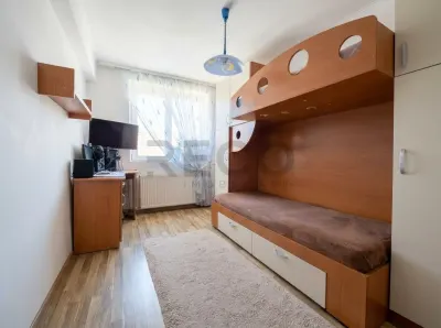 RECO Apartament 3 camere zona centrala - foto 7