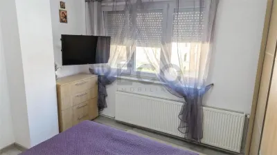RECO Apartament 3 camere zona centrala - foto 10