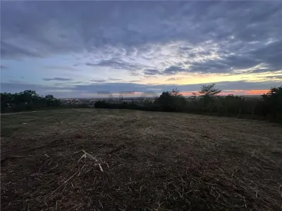 RECO Teren intravilan in Oradea zona dealuri cu panorama - foto 5