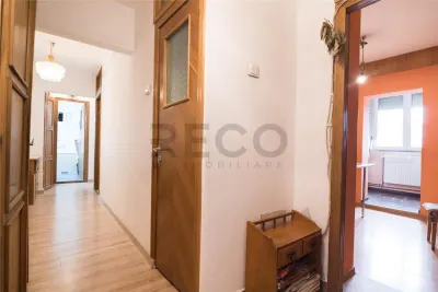 RECO Apartament cu 3 camere  decomandat- Oradea-zona Nufarul - foto 9
