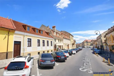 Aparthotel elegant, potential ridicat, ultracentral, Brasov - foto 12