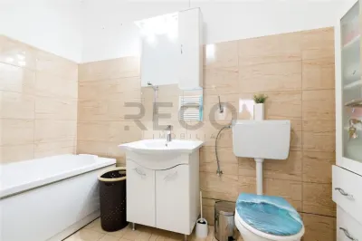 RECO Apartament cu 1 camera in Oradea zona Iosi cu terasa proprie - foto 7
