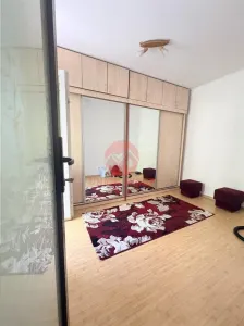 Apartament 3 camere semidecomandat Năvodari - foto 9