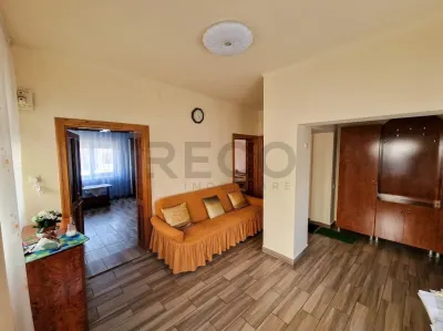 RECO Casa cu 2 camere+living, renovata complet, in Episcopia Bihor - foto 4