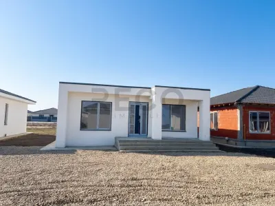 RECO Vila în stil mediteranean cu 4 CAMERE SANTANDREI - foto 6
