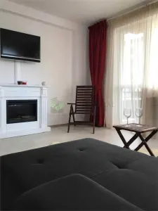 Apartament modern 3 camere, Tractorul Casa Nobel,mobilat,parcare,182000 Euro - foto 2