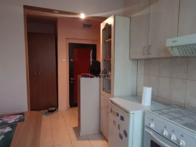 Apartament 3 camere Brad - foto 10