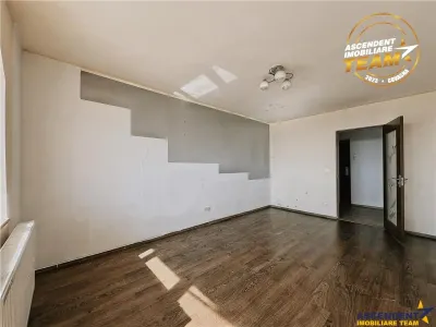 2 camere, decomandat structuratem vedere deschisa, Simeria, Str. Dealului, Sfantu Gheorghe, Covasna - foto 2